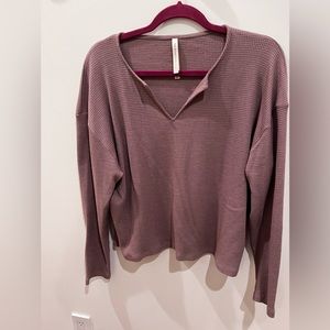 Babaton long sleeve crop shirt